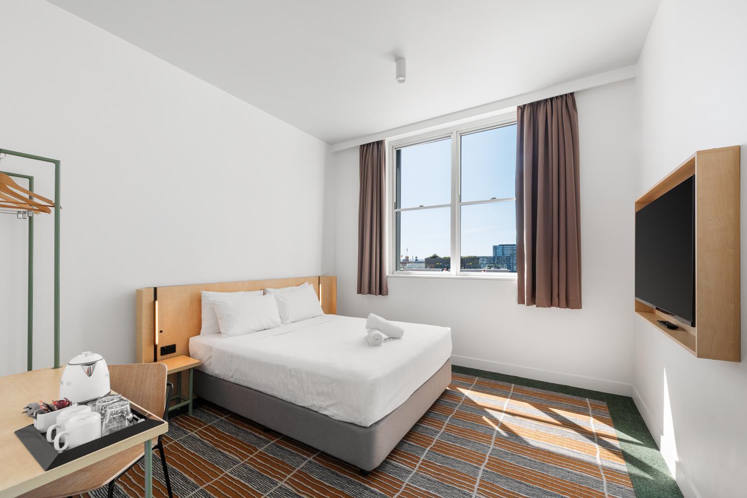 Zimmer mit Queensize-Bett, Opera-Hafenblick und eigenem Bad